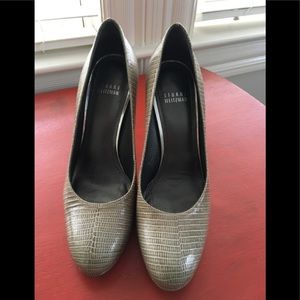 Stuart Weitzman Lizard Leather 2 tone Pumps
